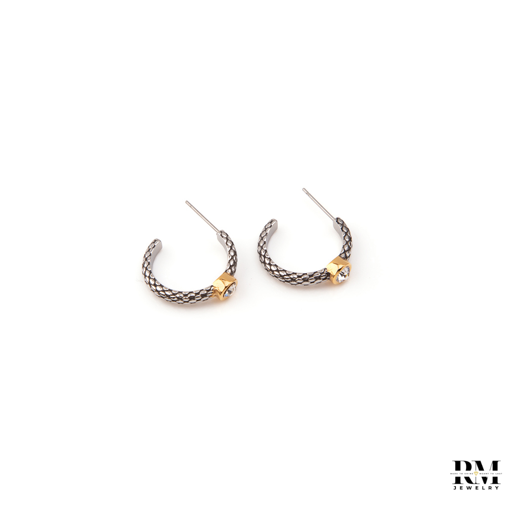 Brinco com Zircónia rodeada de Dourado